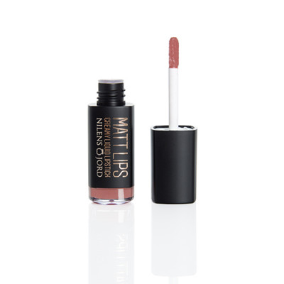 Nilens Jord Matt Lips - Creamy Liquid Lipstick - Chic (7,5 ml)