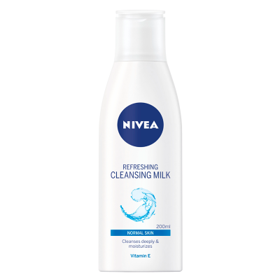 Nivea Refreshing Cleansing Milk (200 ml)